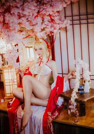 国产女厕盗摄在线_在线完整观看
