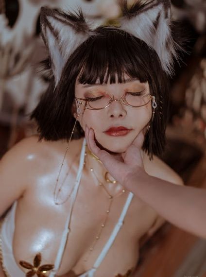 电脑壁纸高清全屏女人欧美图片_HD天堂在线