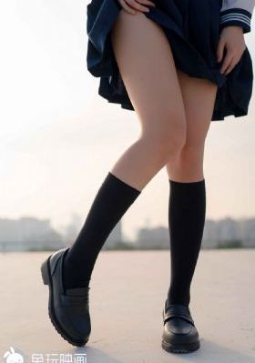 欧美美女记录生活_1080免费播放