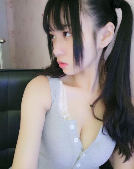 日韩系列制服诱惑_BD英语免费在线播放
