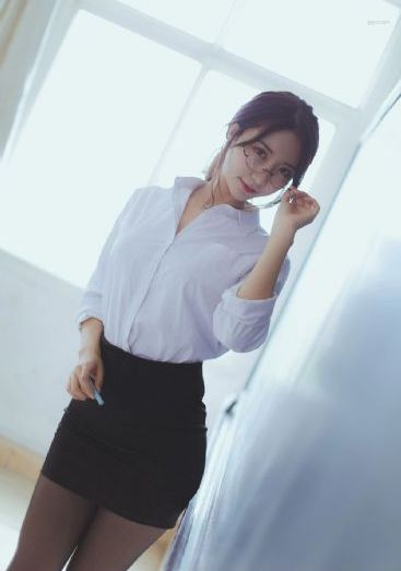 欧美三点式泳装图片_BD国语日韩免费观看