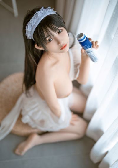 最新欧美精品二区三区_电影未删减版