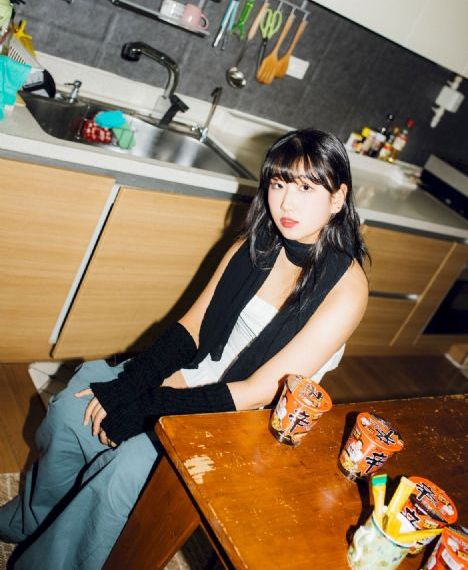 欧美中年模特写真_剧情片完整在线观看