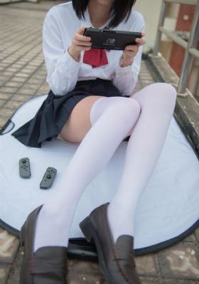 ins欧美相机_暖暖免费观看视频