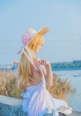 欧美春街拍_免费手机观看