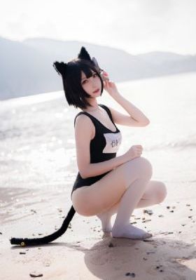 欧美黑吊带白色裙子_DVD电影在线观看